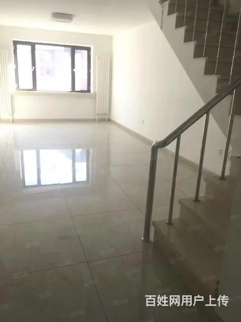 道里群力金中环商业广场写字楼出售 - 图片 1