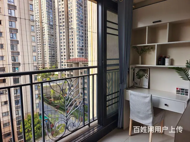 自住房，实际可得83平米。带家具家电投影仪洗碗机。拎包入住。 - 图片 3