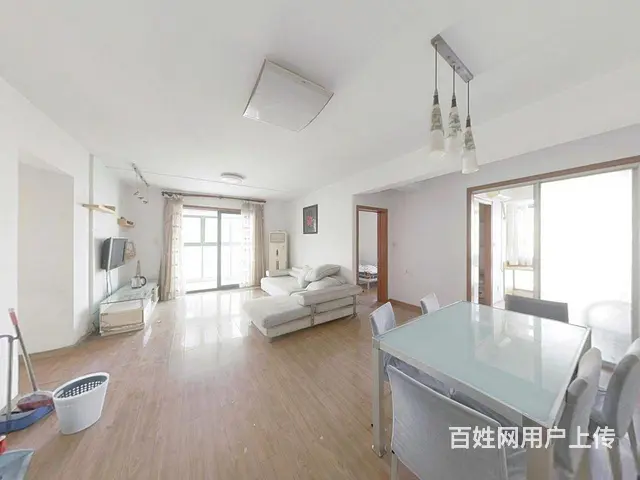 奥体中心旁水木年华3室2厅1卫简装160万中层有钥 - 图片 1