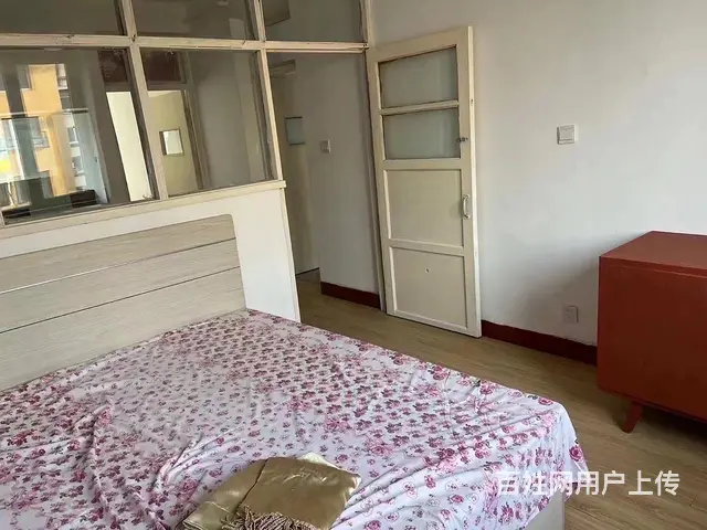 出租怡静园社区两室一厅5楼1300元 - 图片 1