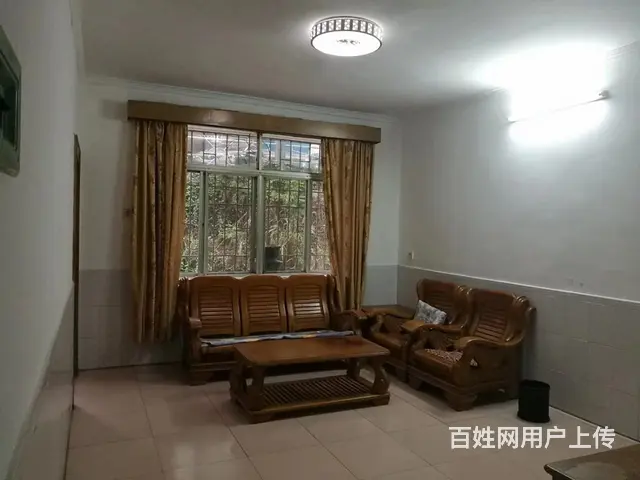 出租房间 - 图片 1