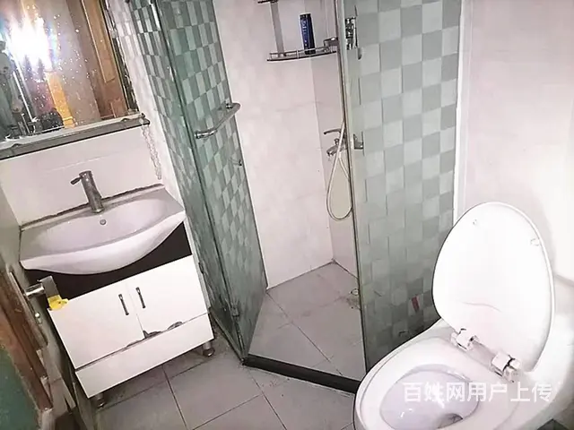一楼带花园，出租！（地址晋吉北路282号附1号101号） - 图片 6