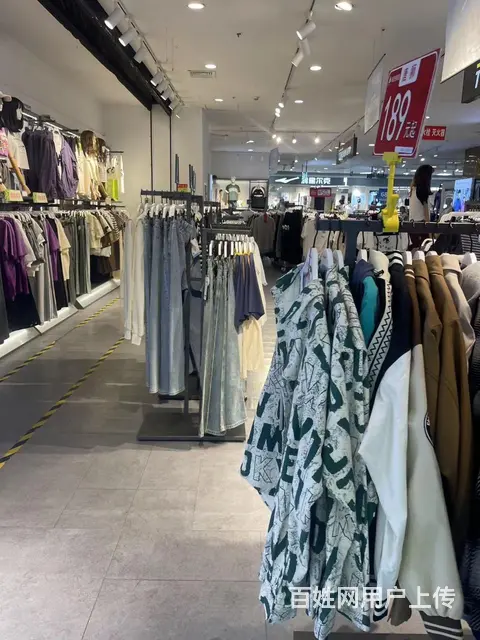 张店区西六路营业中旺铺整体出 - 图片 1