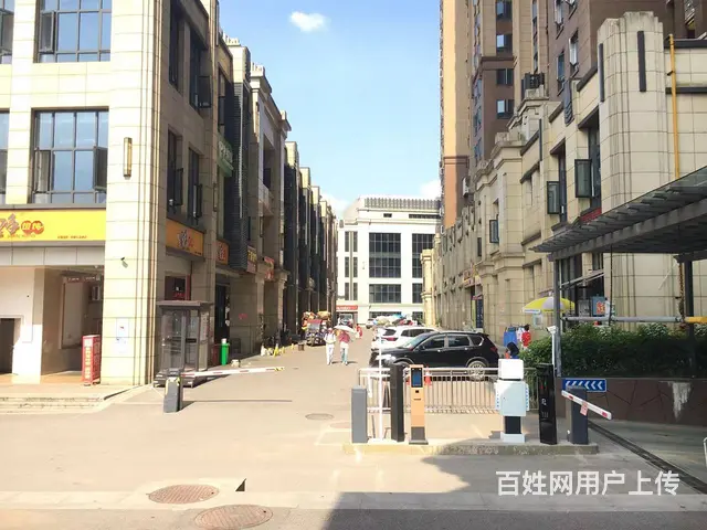 A个人房东直租荣盛花语城商业街208-308平门面出3072 - 图片 4
