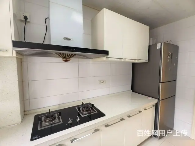 急售马德里水岸一线河景 三室两厅一卫 精装修保持好 - 图片 8