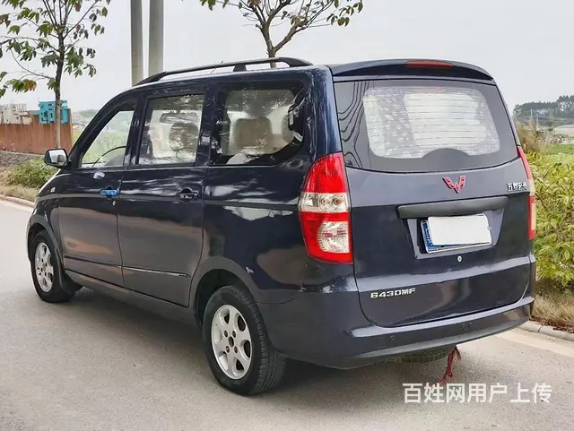 五菱宏光面包车7座9800包过户 - 图片 2