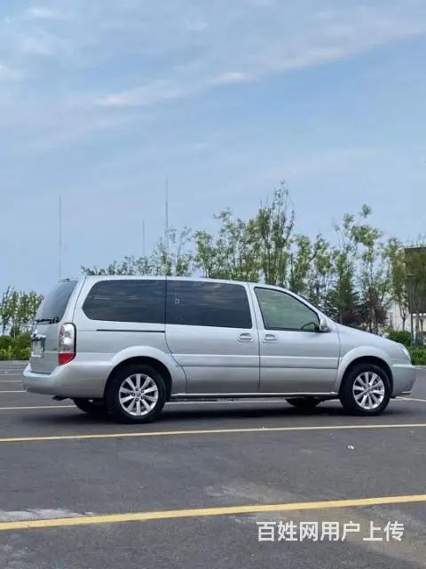 别克 别克GL8 2013款 GL8 豪华商务车 2.4 手 - 图片 1
