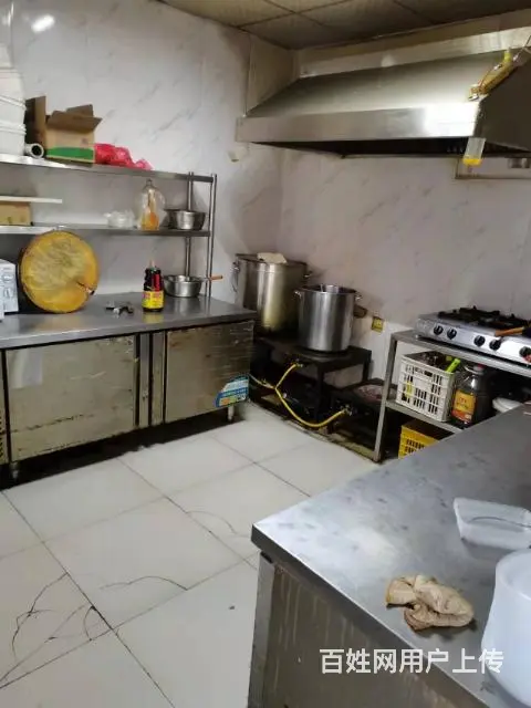 急转，长青路门面出租600每月 - 图片 1