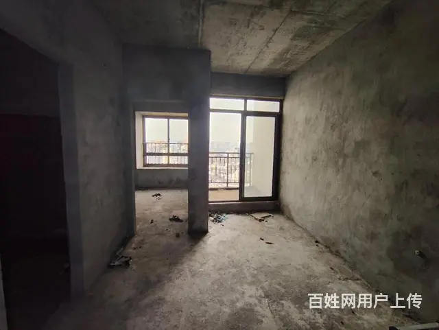 沿江路北门老一中 环湖湾电梯复式楼 毛坯四房自定义装修满两年 - 图片 2