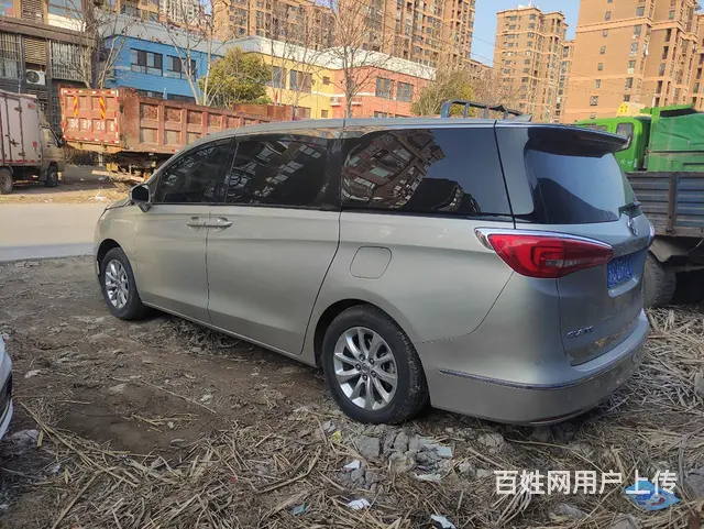 别克GL8 2018款 GL8 商旅车 2.0T 手自一体 - 图片 3