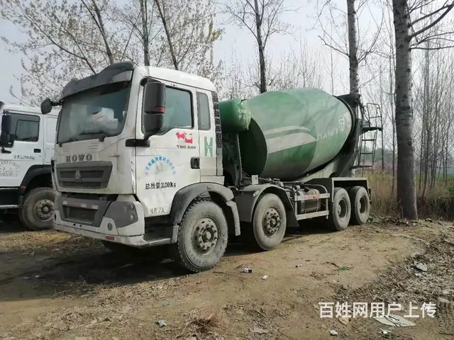 出售轻量化17年二手豪沃 大12方搅拌车340马力 - 图片 1