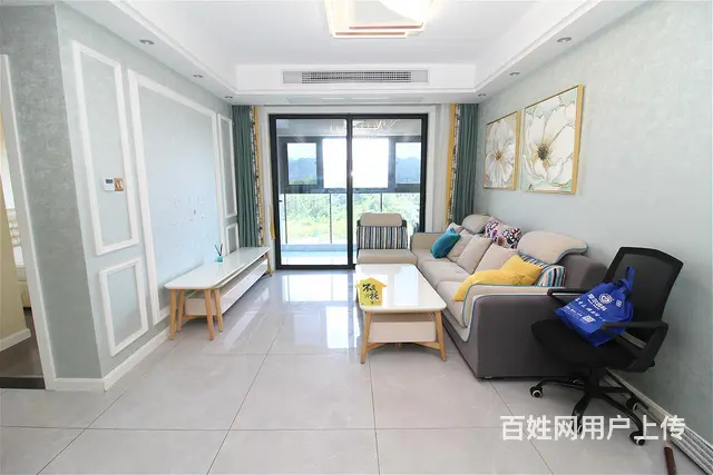 新上 桃源小镇芳华苑 业主自住精装修 置换诚心出售 - 图片 1
