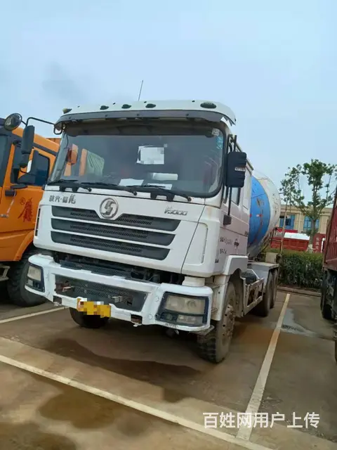国四德龙F3000后八轮水泥罐车340马力 - 图片 2