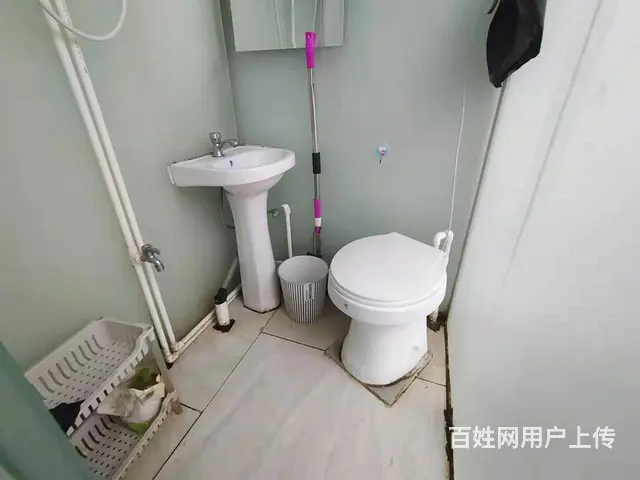 思北 源隆花园 采光好 好晾晒 独立卫生间 银行中心附近 - 图片 2