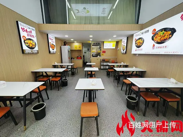 风尚米兰小区大门对面沿街餐饮店对外转让（可空转） - 图片 5