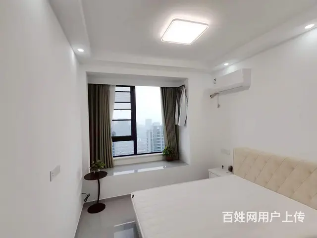 臻到豪庭 精装一室一厅 阳台原户型 拎包入住 - 图片 2