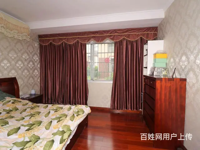 独栋别墅，有天有地，带大花园，诚心出售，方便看房 - 图片 4