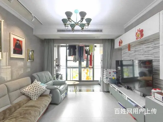 前山新城南向97平精装三房方便看房拎包入住仅售225万 - 图片 1