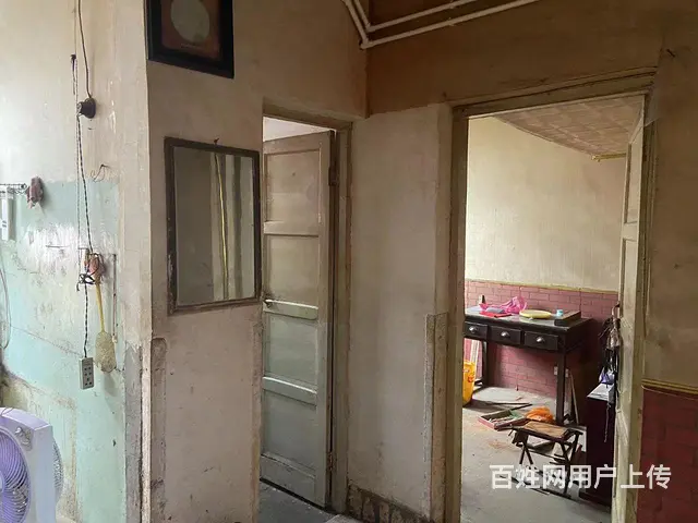 汤河花园附近 有暖气 三楼 - 图片 2