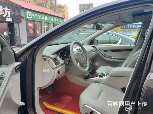 奔驰R350五万六 - 图片 4