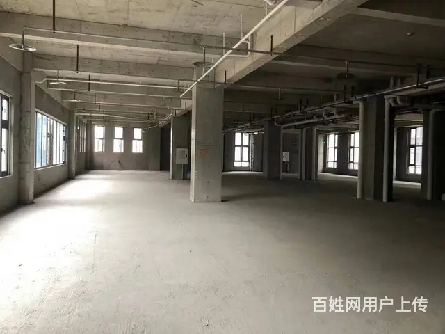 武侯新城核心区域，十字路口转角位置，写字楼底商出租 - 图片 1