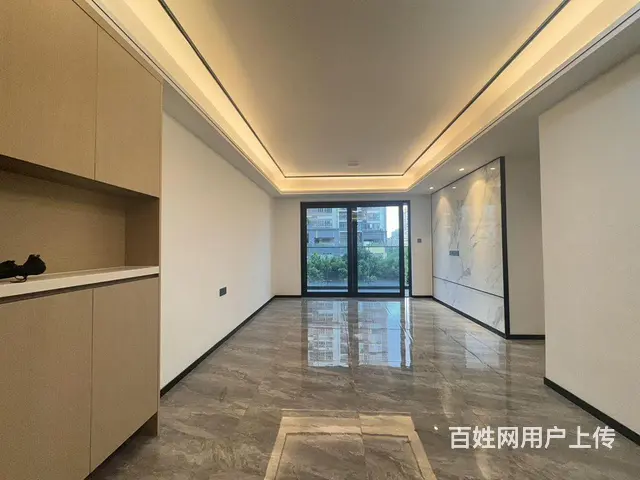 陈家祠地铁站 一手楼盘 出租 南向四房两厅两卫 - 图片 1