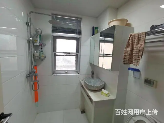 急 边户 橡树湾 中楼层 精装修两室 中央空调 落地窗 - 图片 7