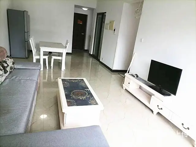长盛租售欢迎您实地看房（龙湖金楠天街 旁便宜电梯套三有钥匙） - 图片 1