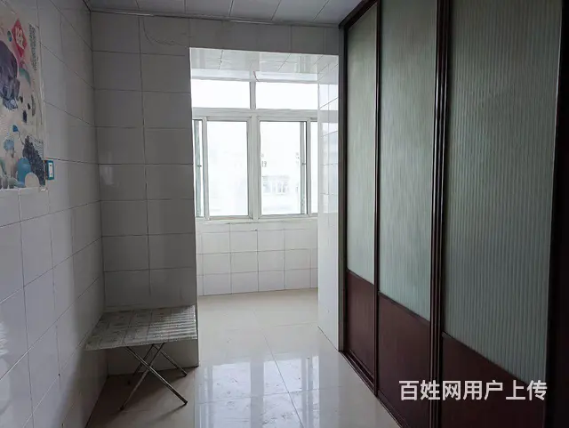 低价出售向阳警署综合楼带阁楼露台 - 图片 9
