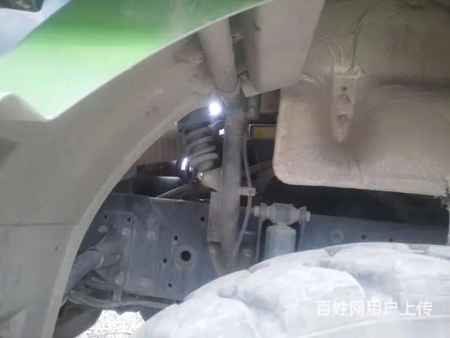 19年二手德龙U型环保渣土车 5.8米大箱 后八轮 - 图片 3