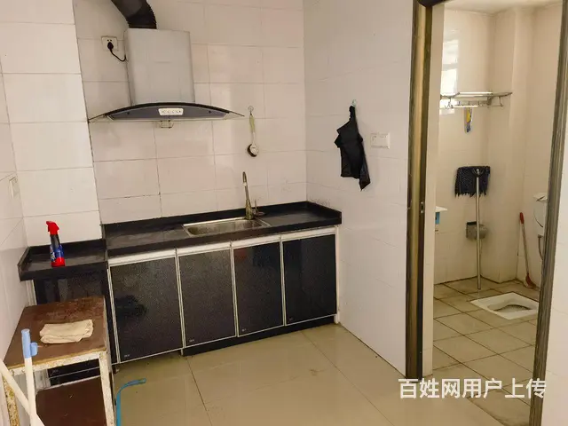 平果市学府御景套房出租 - 图片 3