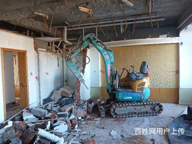 出租 小挖掘机，滑移装载机 - 图片 6