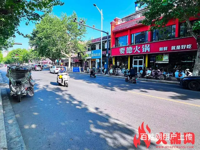 黄山垄十字路口盈利中火锅食材店转让 - 图片 4