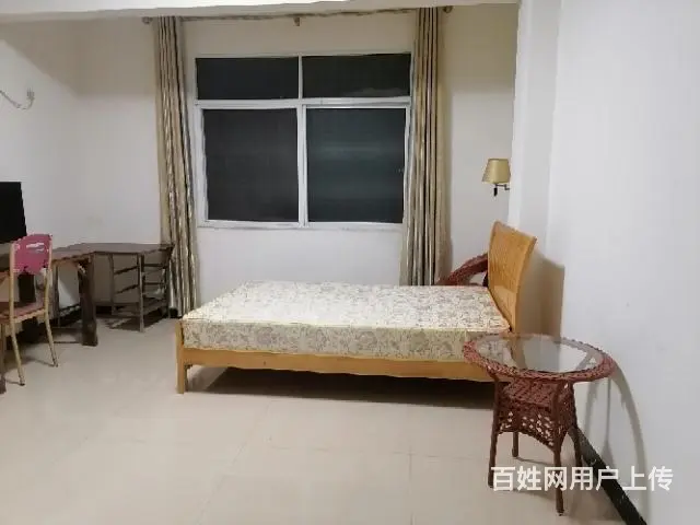 东都百汇附近单间出租免费停车位 - 图片 1