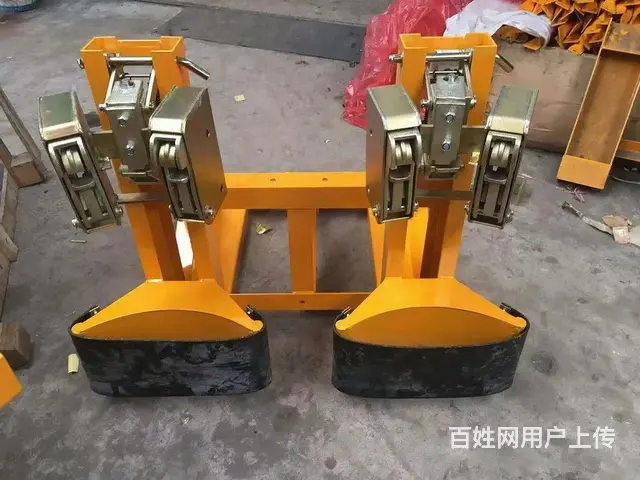 油桶夹具手推油桶车液压油桶搬运车翻转倒料器倒桶器 - 图片 1