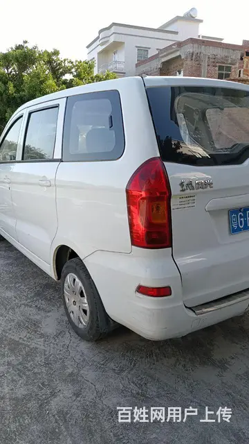 东风面包车 七座 330 - 图片 1
