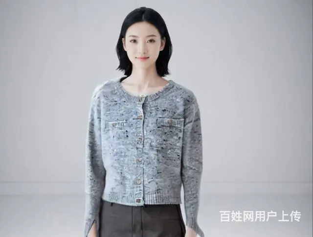 温碧霞自创IRENENA服装小香风毛衣开衫短款外套 - 图片 1