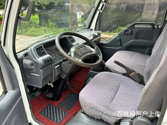 个人极品准2013年天皇五十铃单排双轮3米6箱车 - 图片 7