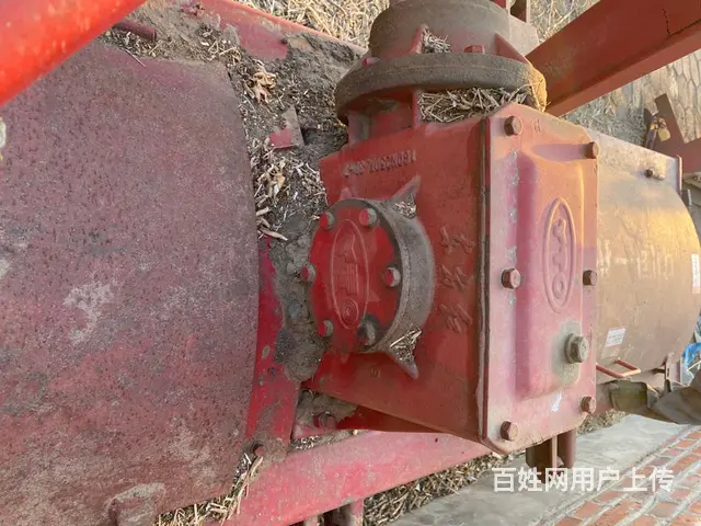 东方红旋耕机 - 图片 1