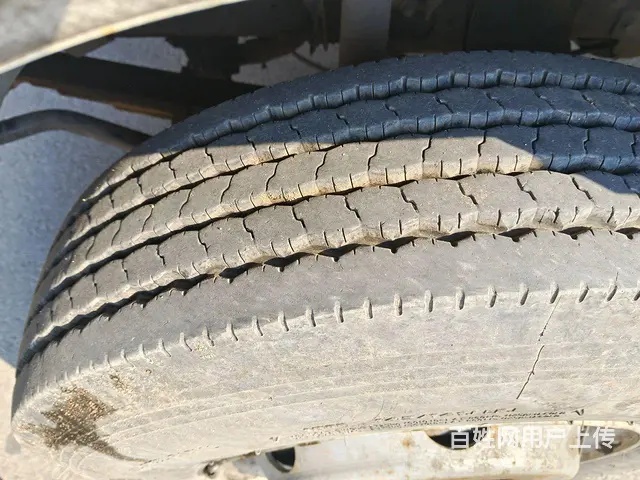 五十铃700P拖车.沈阳北方上装，5吨板6.3米 - 图片 5