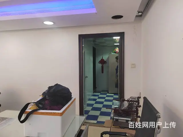 （51旺铺推荐）西站旁200平铺面出租 - 图片 4