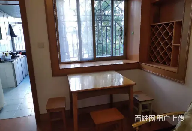 上新新村多层2楼三室两厅中等装潢房屋出租 - 图片 3
