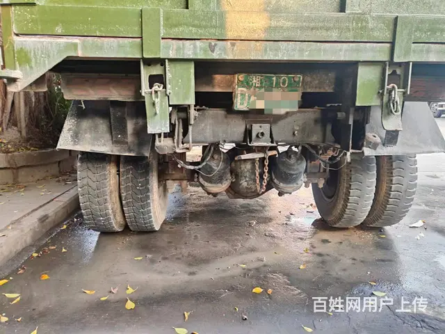 奔驰 自卸车 - 图片 3