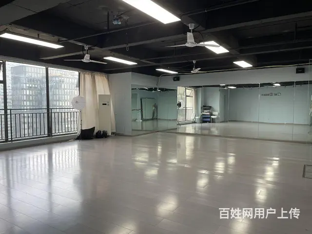 天府三街经营中舞蹈室转让 - 图片 1