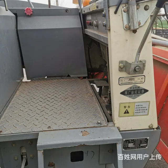 履带988收割机 - 图片 5