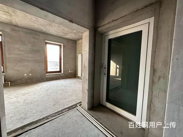 多套～临江别墅盛和天下 580平 中心位 前后花园 有钥匙 - 图片 7