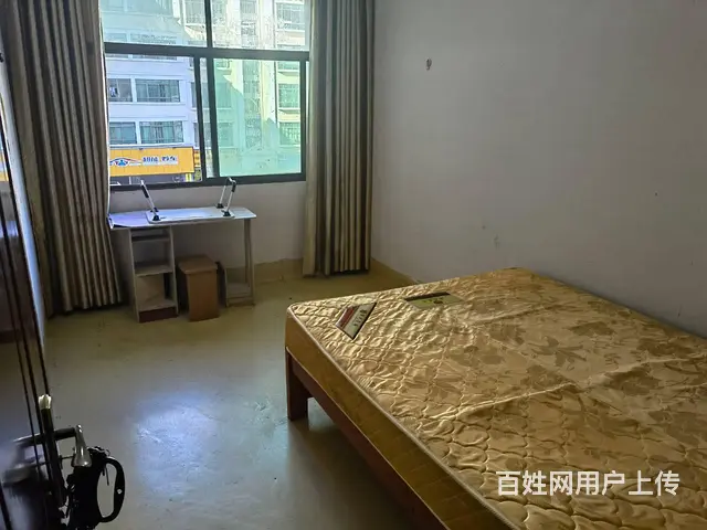 财经大学对面 单间带独卫 简单装修 - 图片 1