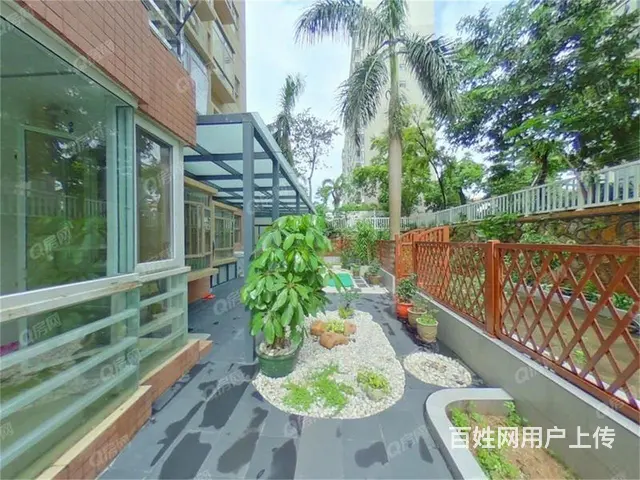 一楼私家花园华翠豪庭精装大四房位置安静朝正南无税 - 图片 1