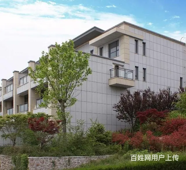 石岛 果岭7别墅 比邻高尔夫球场 背山面海 环境优 - 图片 1