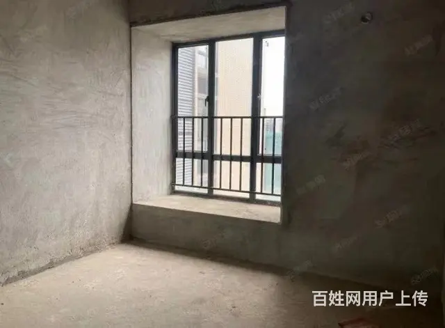 瀚清华府单价4千5 首付一万 不收中介费 无套路 随时联系 - 图片 5